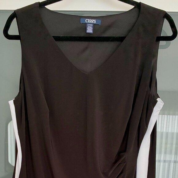 Knee High Black and White sleveless dress by Chaps XL - Picture 3 of 6